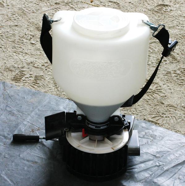 generic hand-held spreader